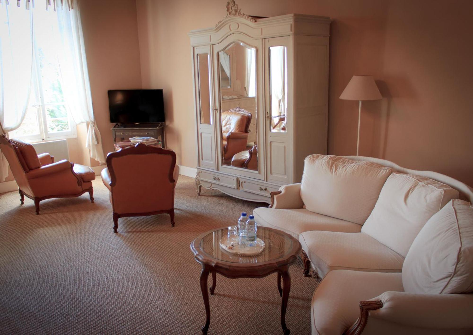 Les Carmes And Spa ليه ثور المظهر الخارجي الصورة