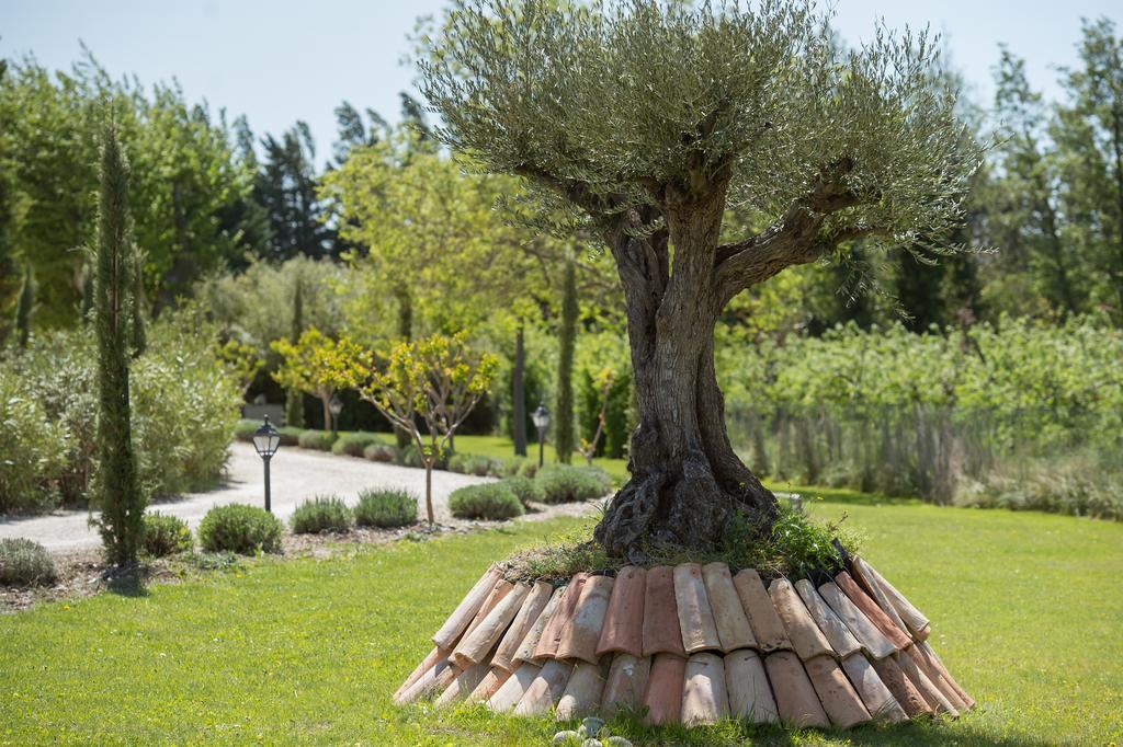 Les Carmes And Spa ليه ثور المظهر الخارجي الصورة